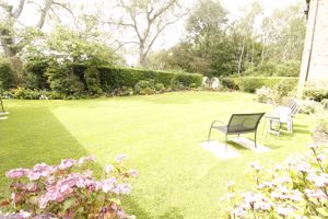 Gardens- click for photo gallery